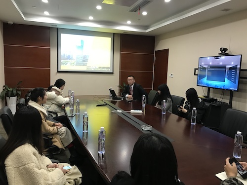 12月16日欧美性爱
学生参访宁波银行海创园支行